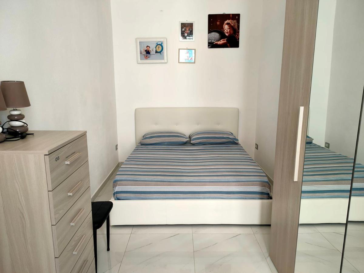 Di Fronte Al Porto Turistico Appartement Cagliari